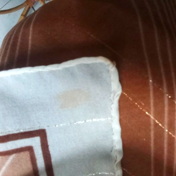 Christian Paris Scarf Gold Threads Tans Beige - Picture 6 of 7